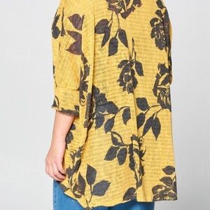Oversized cardigan mustard color nwot